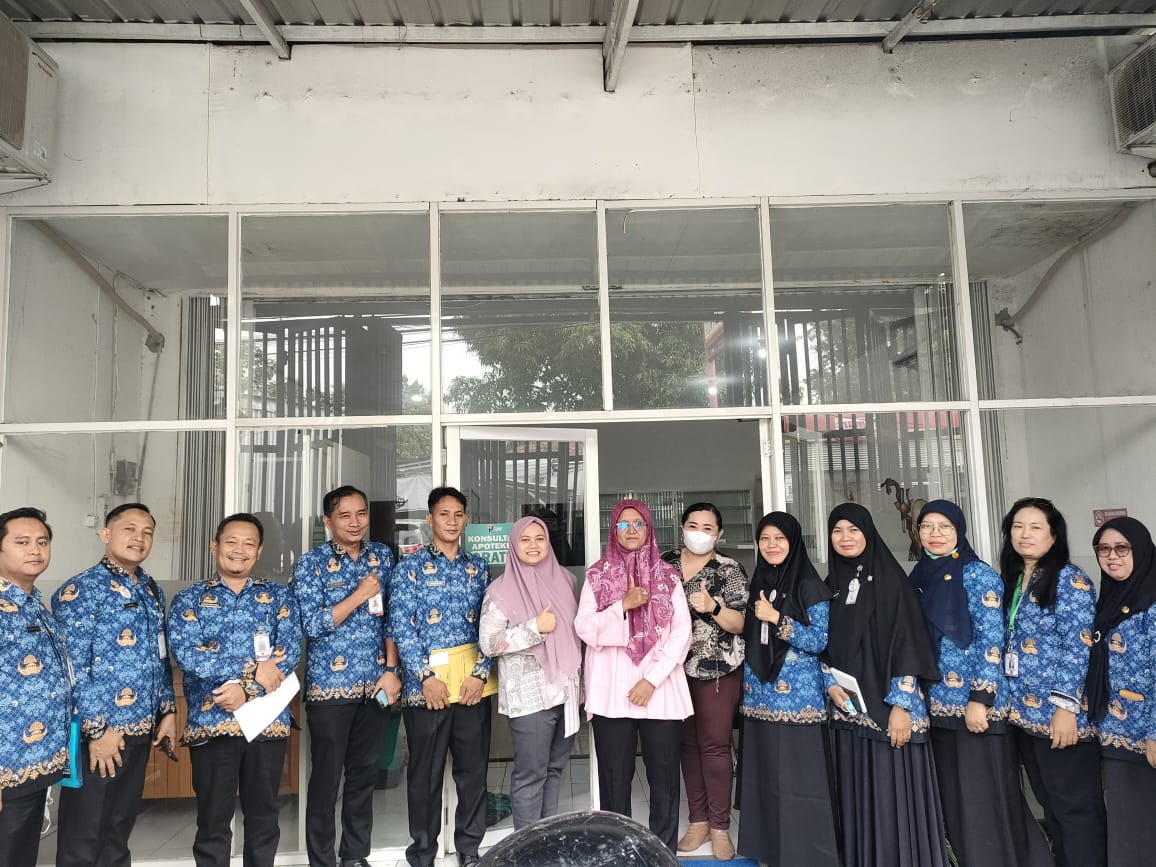 Visitasi Perizinan Apotek Peduli Desa Batursari, Upaya Tingkatkan Pelayanan Kesehatan di Kabupaten Demak