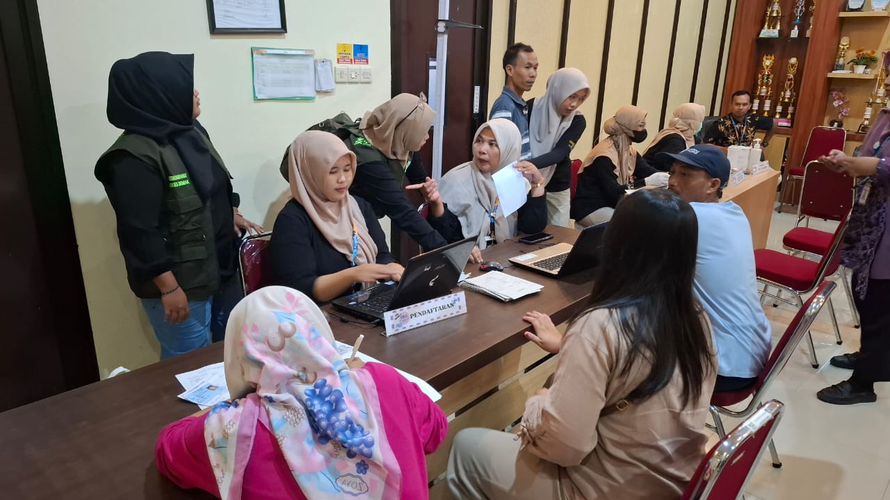 Dinkes Demak Laksanakan Monev Cek Kesehatan Gratis di PT. Tunas Agro Persada Sayung